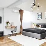 Szpitalna 9 * Krasków